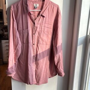 Old Navy Pink Button-Up Top